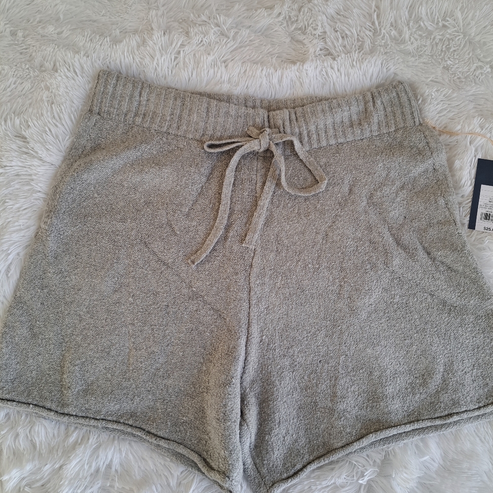Women's drawstring shorts by Universal Thread Size medium grey new